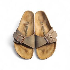 Birkenstock Men's Tan Cross-Strap Sandals Size 39